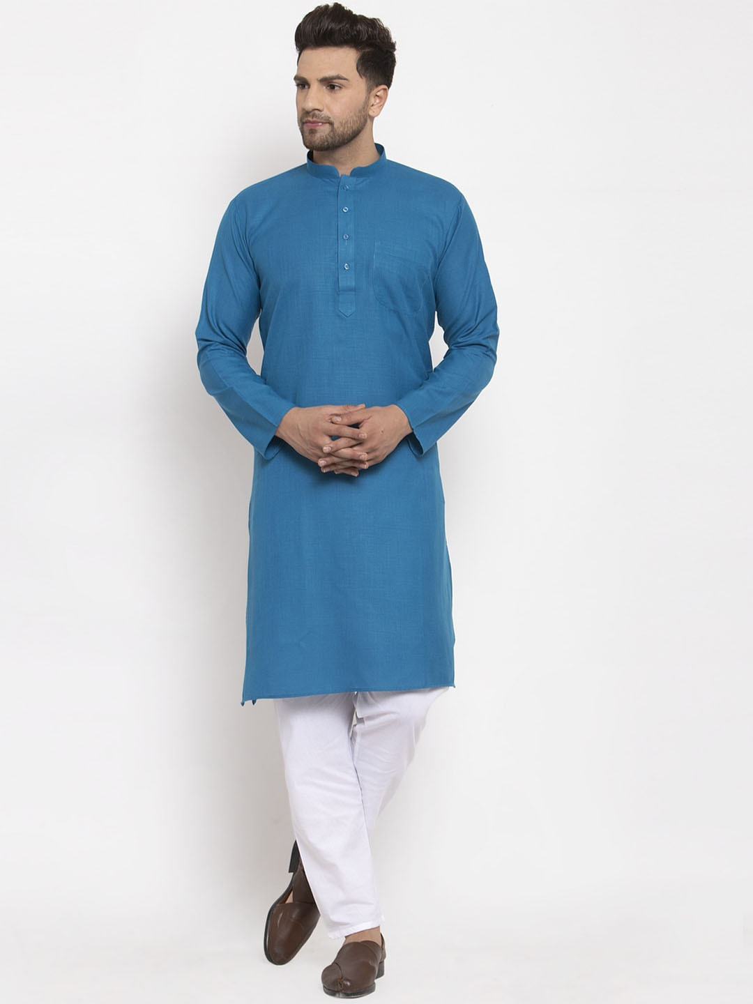 

GRACIT Men Blue & White Solid Kurta with Pyjamas