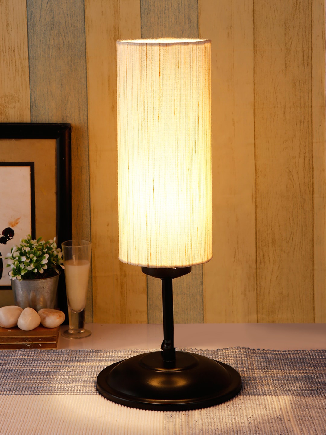 

Devansh Cream-Coloured Solid Contemporary Cylindrical Table Lamp