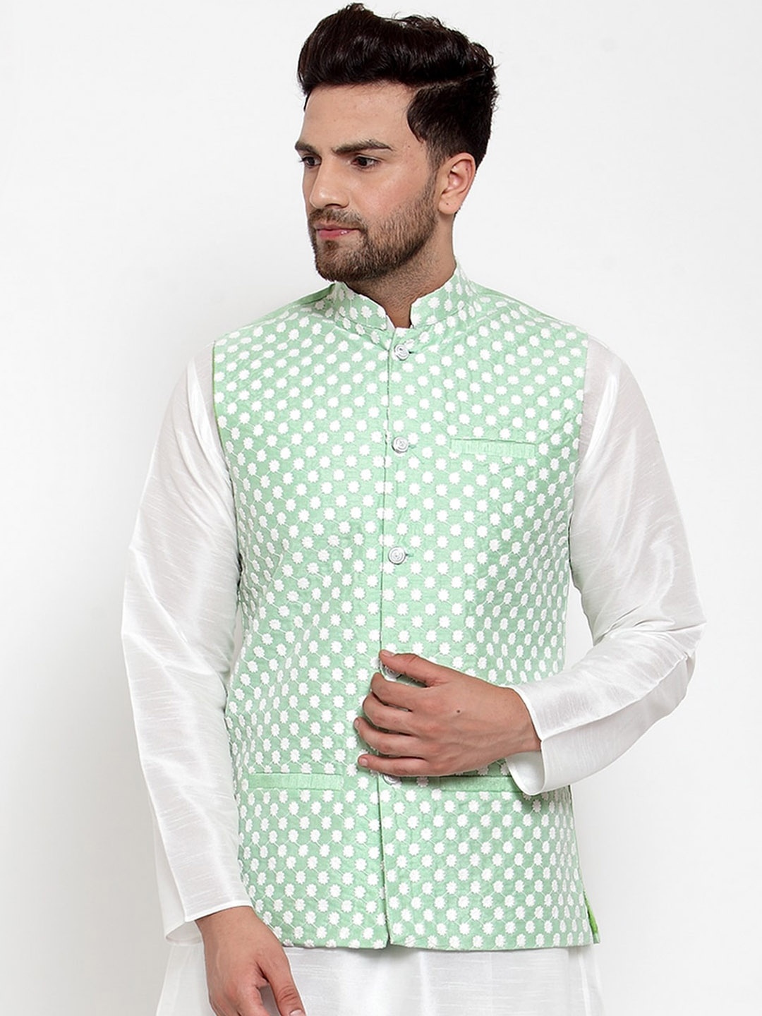 

GRACIT Men Green & White Woven Design Booty Nehru Jacket