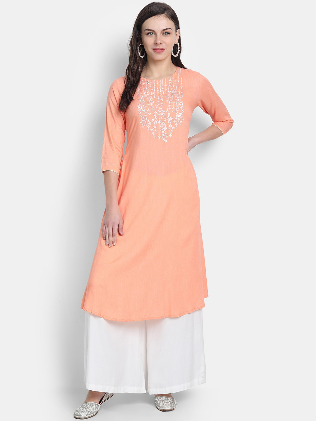 

fabGLOBAL Peach-Coloured & White Floral Embroidered Yoke Design Handloom Kurta