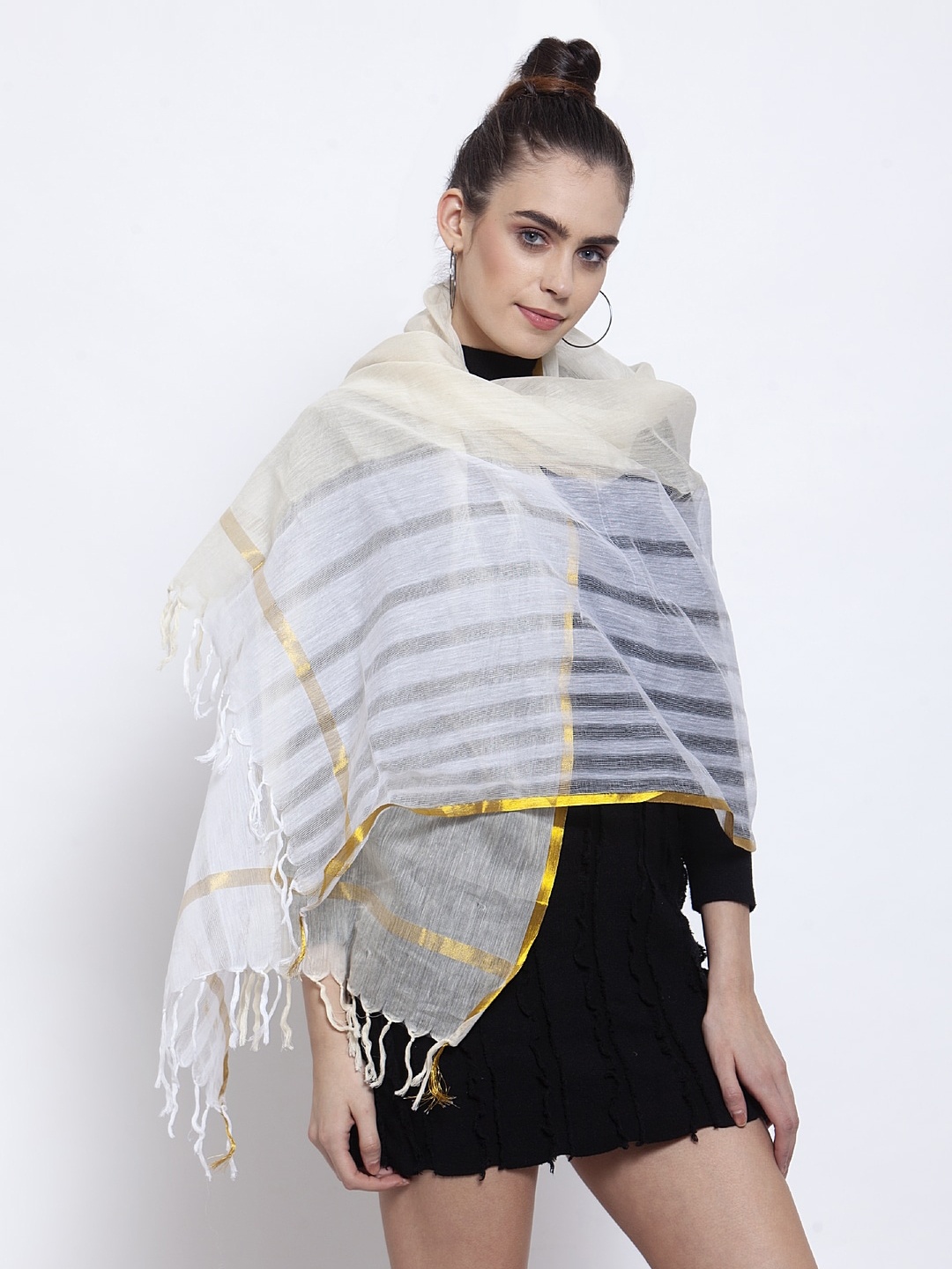 

J Style Women White & Gold-Toned Striped Stole
