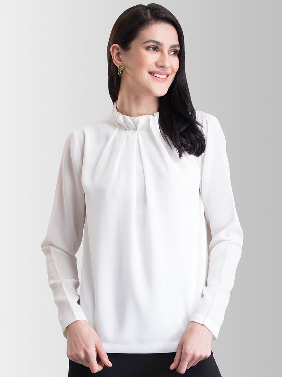 

FableStreet Women White Solid Georgette Top