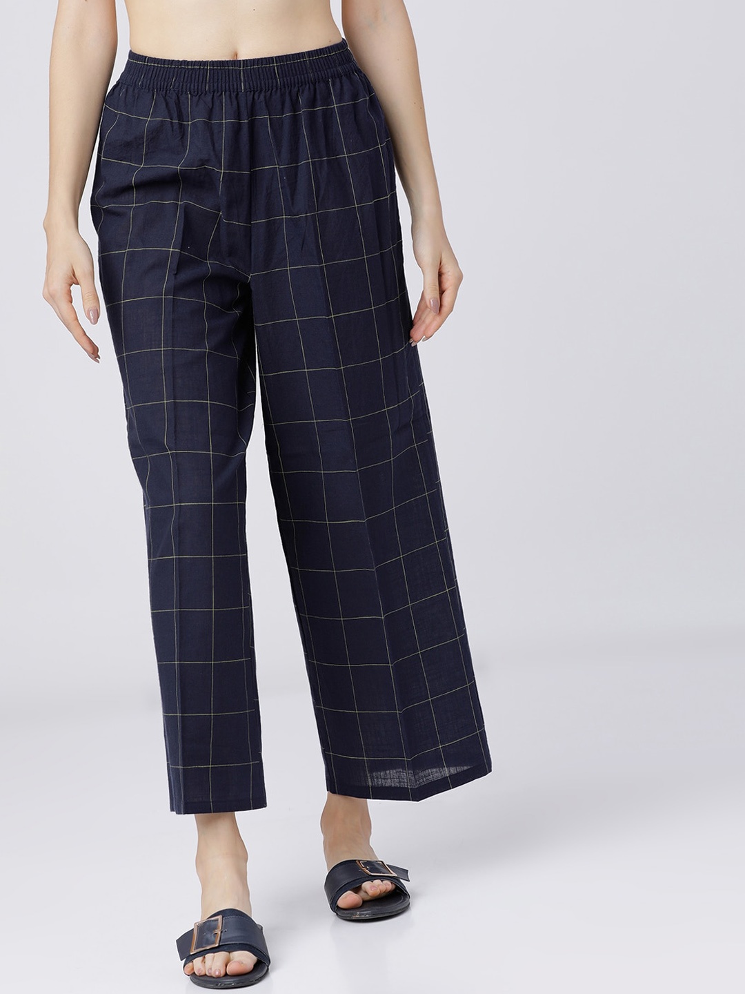 

Vishudh Women Navy Blue Checked