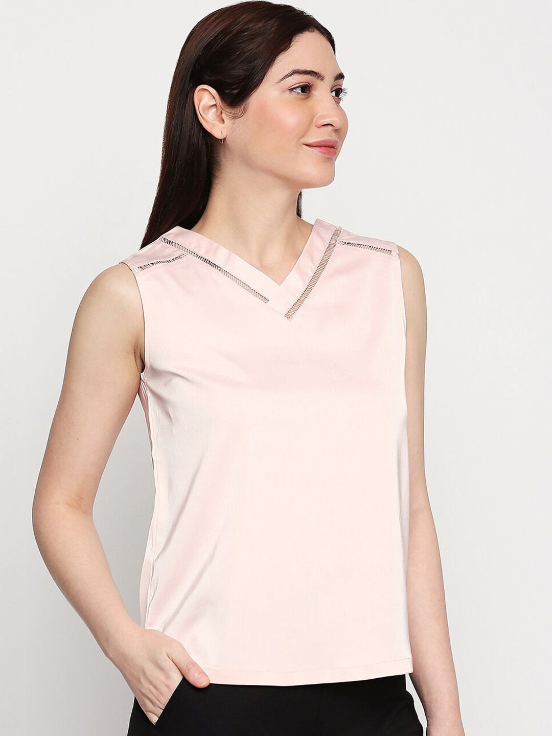 

inocenCia Peach-Coloured Solid Top