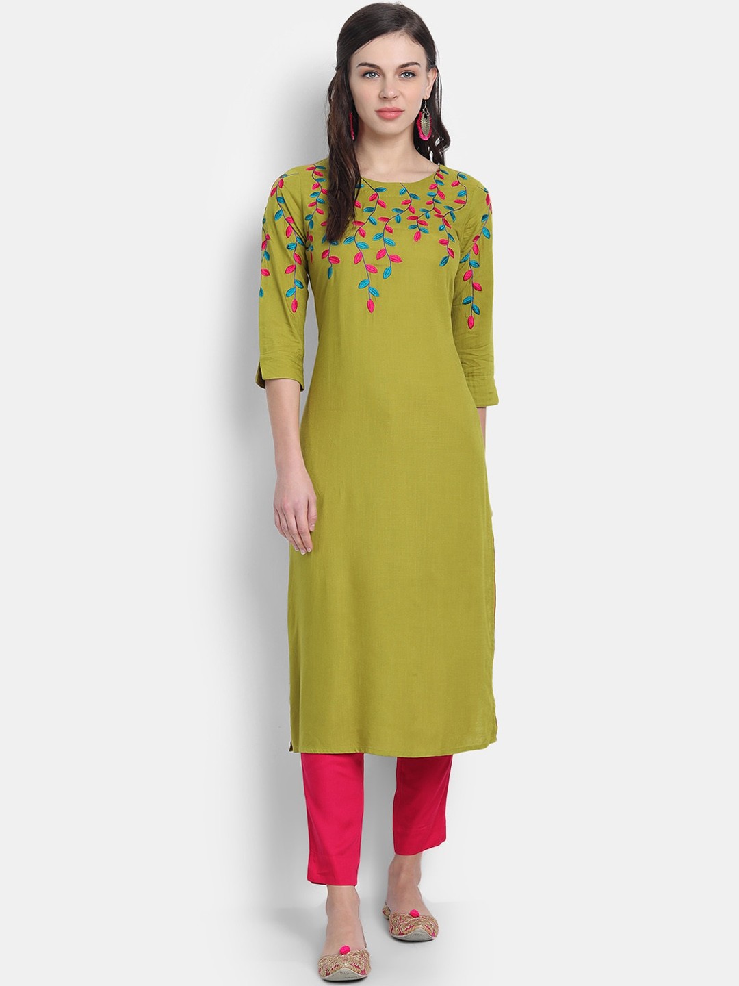 

fabGLOBAL Green Floral Embroidered Thread Work Handloom Kurta
