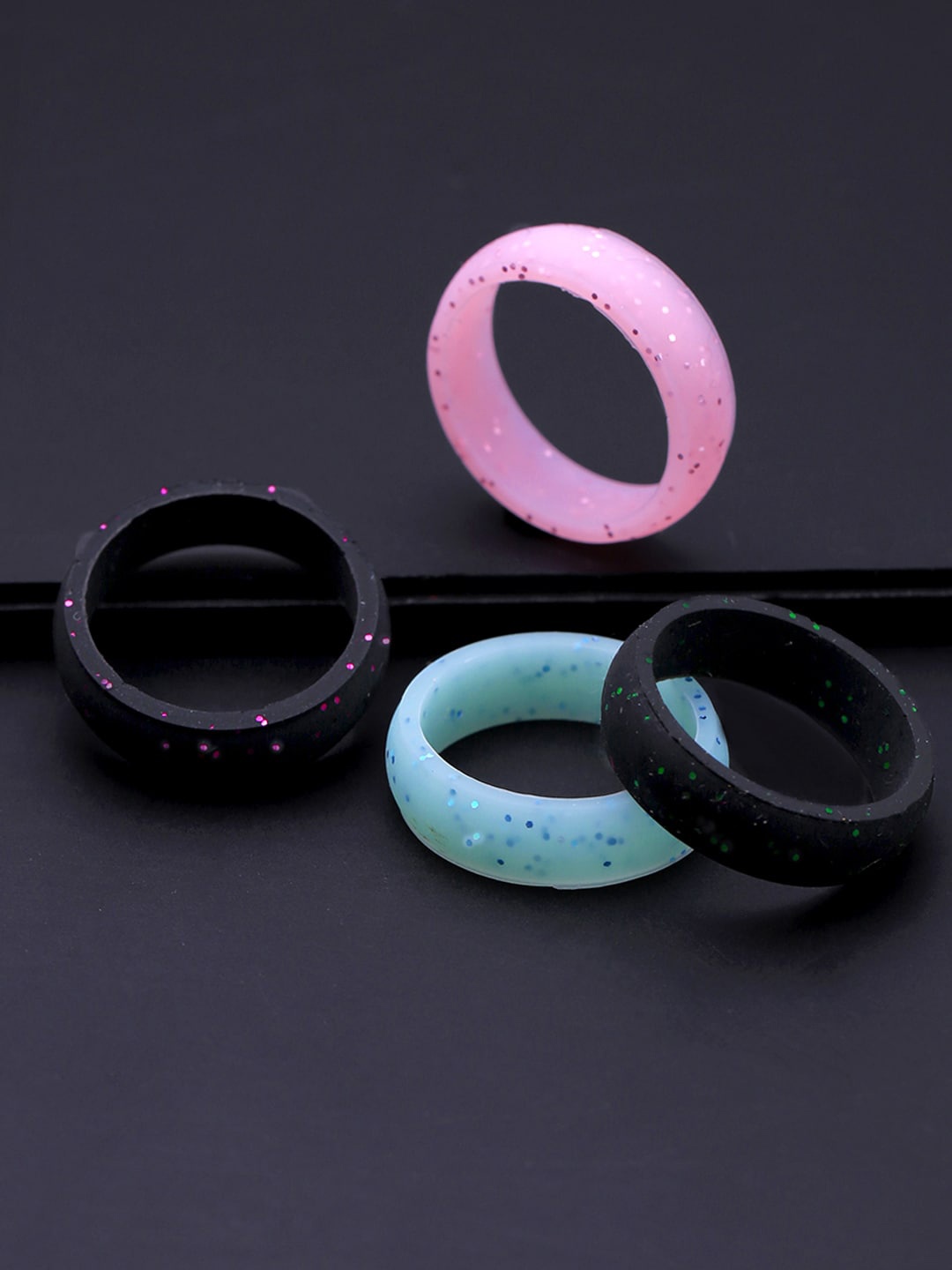 

Yellow Chimes Women Set of 4 Sports Gym Edition Band Rings, Blue