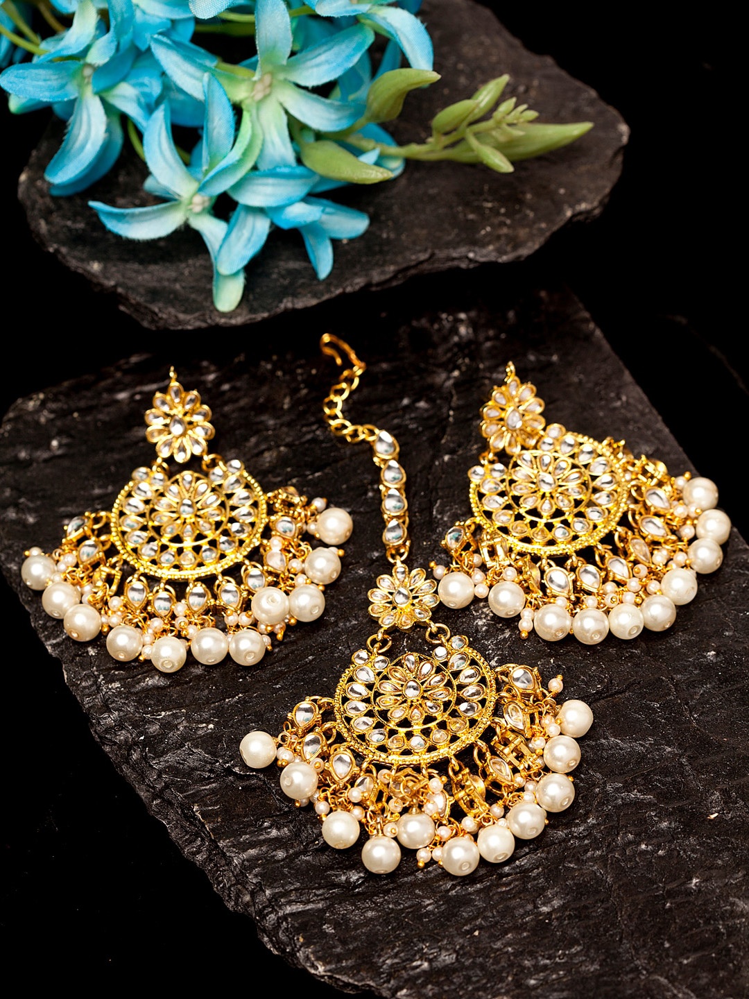 

Shining Diva Gold-Plated & White Kundan Studded Jewellery Set