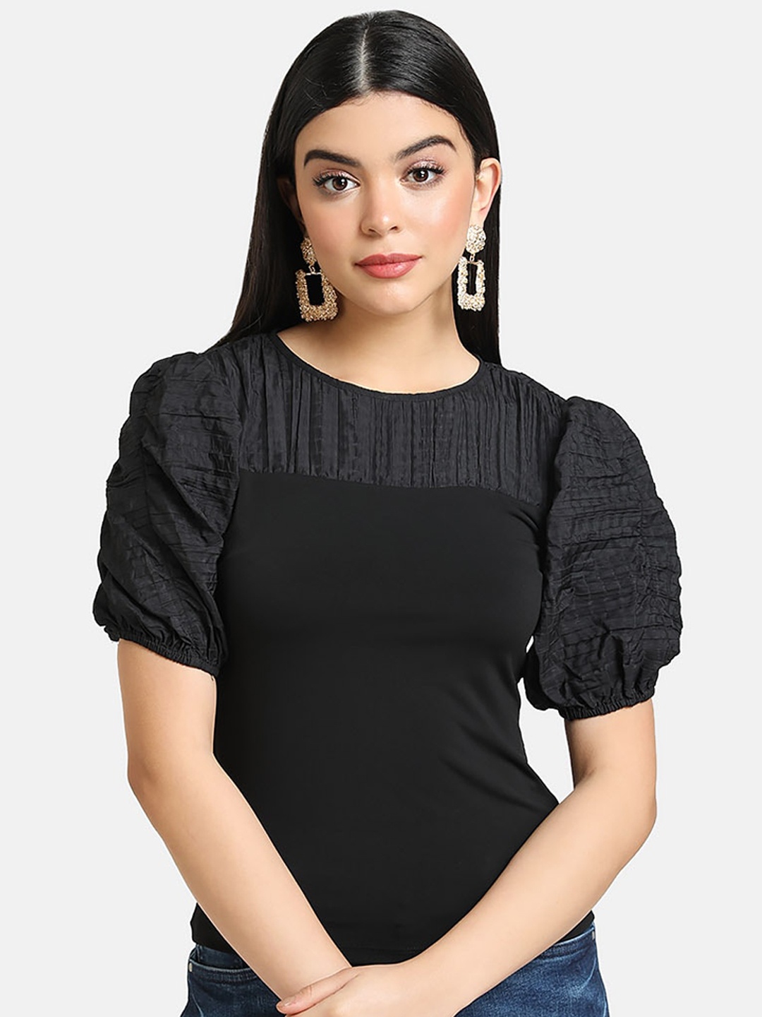 

Kazo Black Puff Sleeves Fitted Top