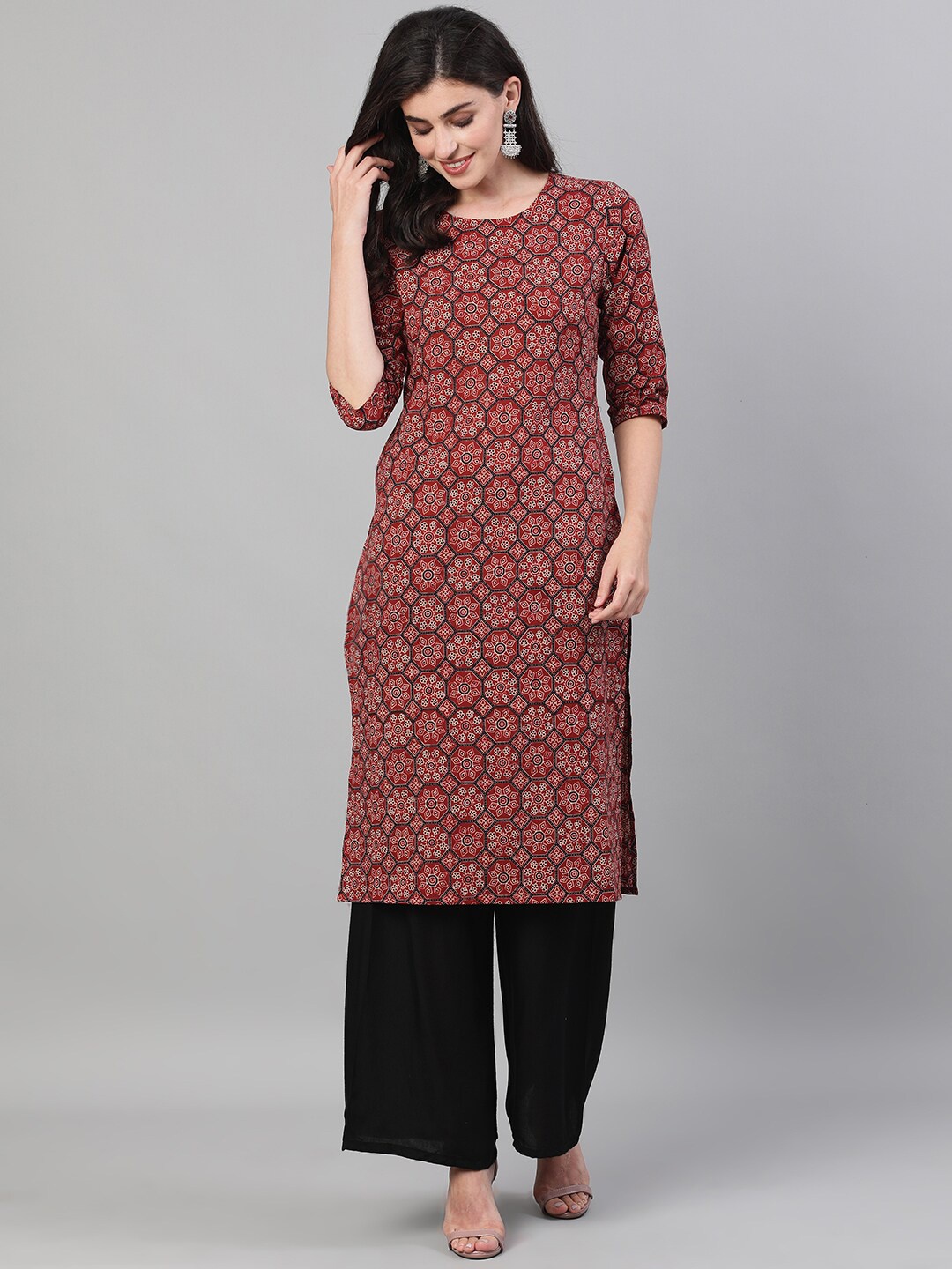 

Nayo Maroon Black Floral Printed Kurta