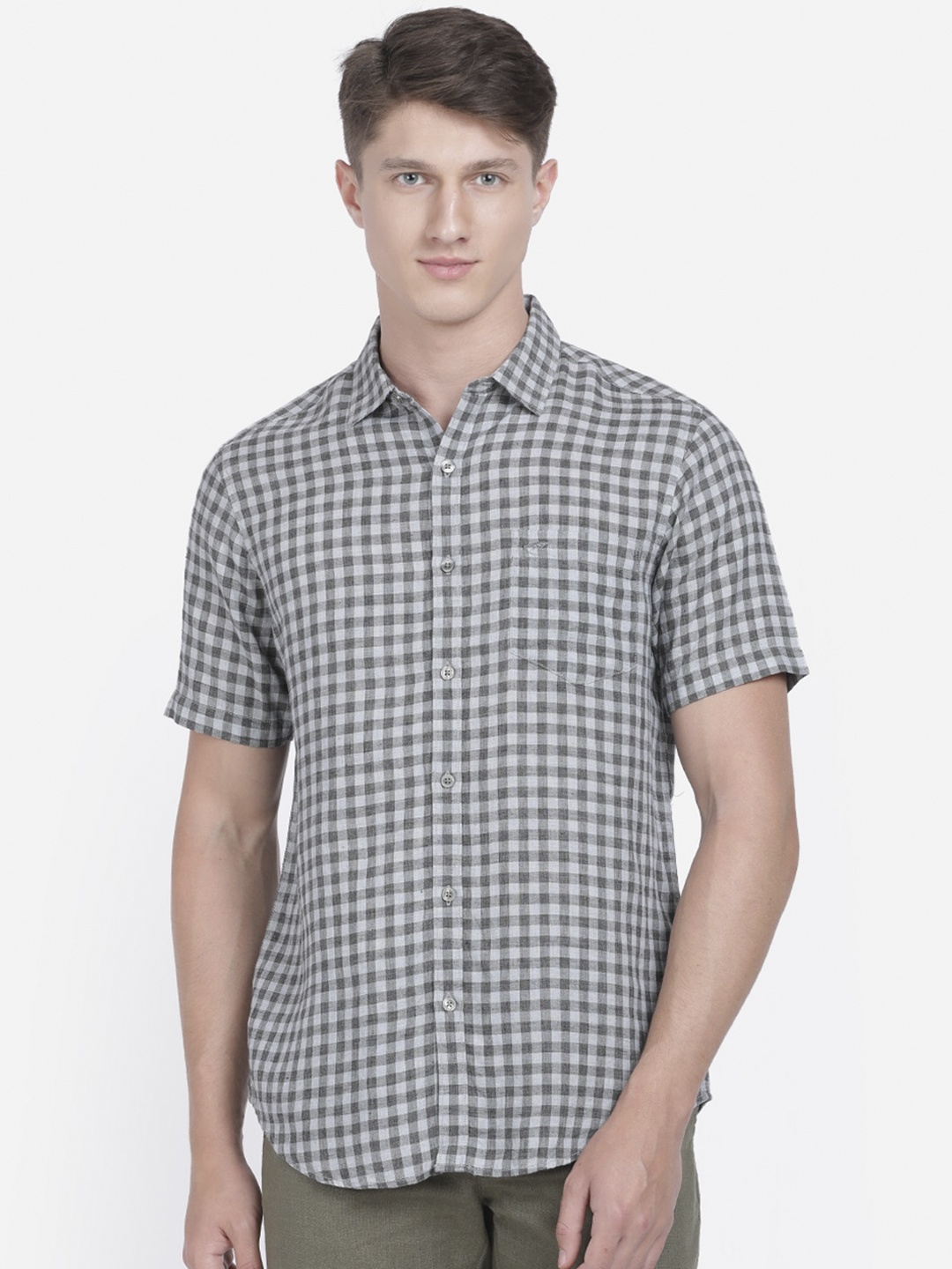 

Crocodile Men Grey & White Regular Fit Checked Casual Shirt