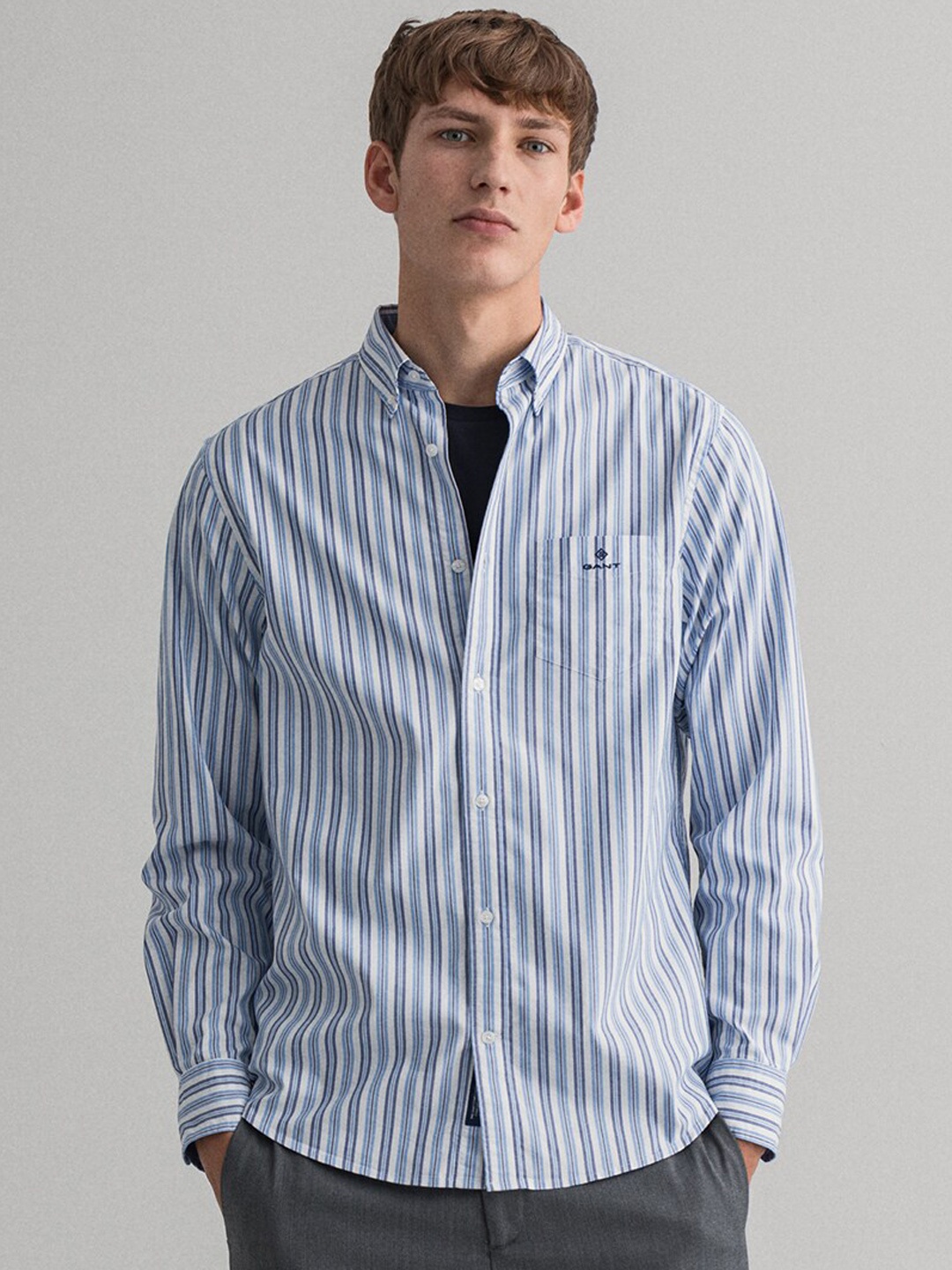 

GANT Men Blue Regular Fit Striped Casual Shirt