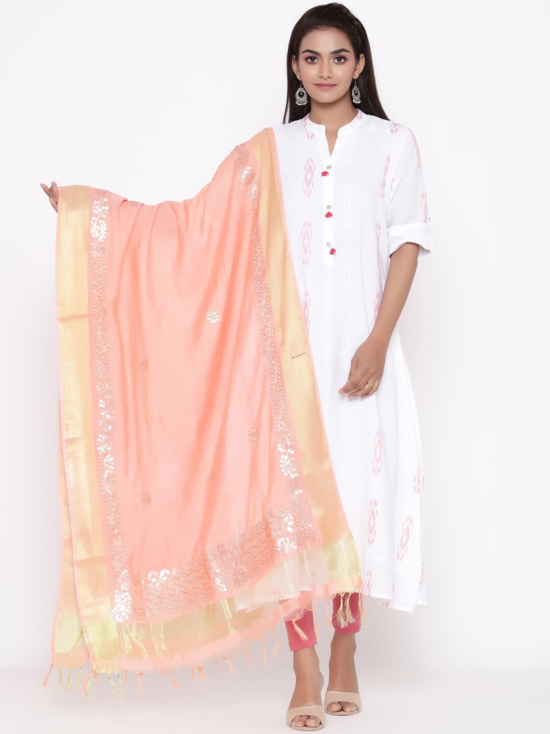 

SOUNDARYA Peach-Coloured & Gold-Toned Embroidered Dupatta