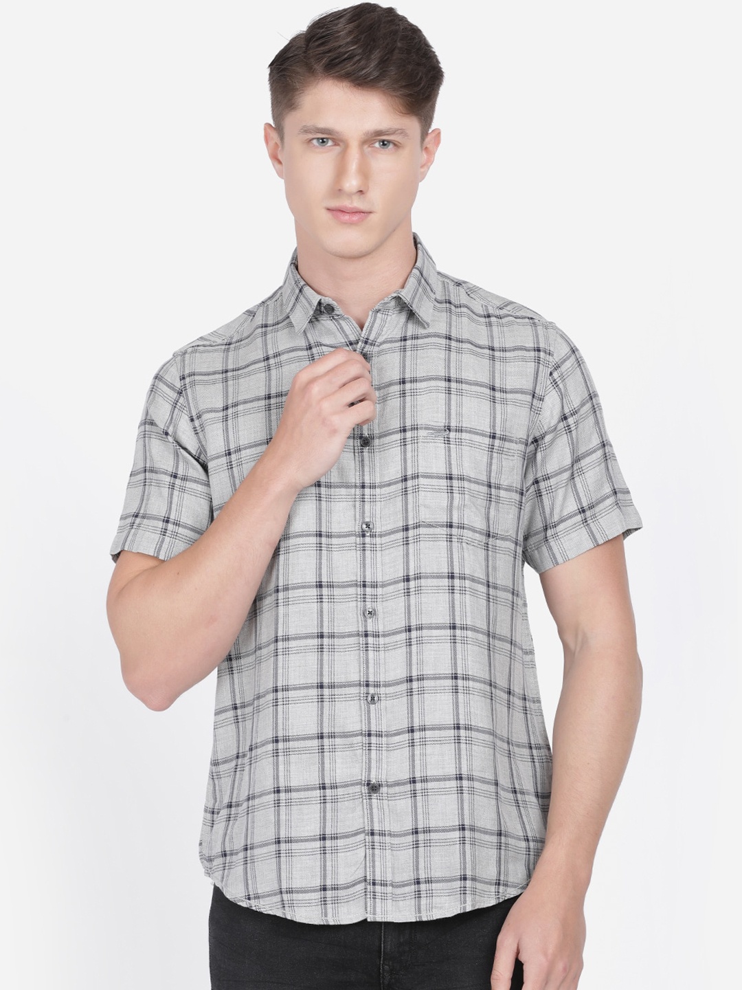 

Crocodile Men Grey Regular Fit Checked Casual Shirt