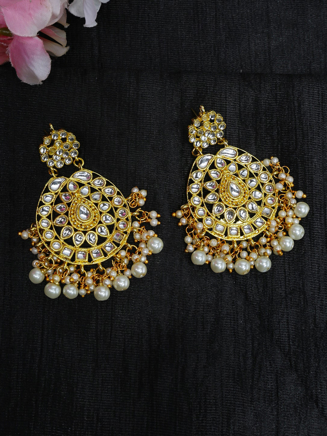 

Shining Diva White & Gold-Plated Handcrafted Kundan Classic Chandbalis