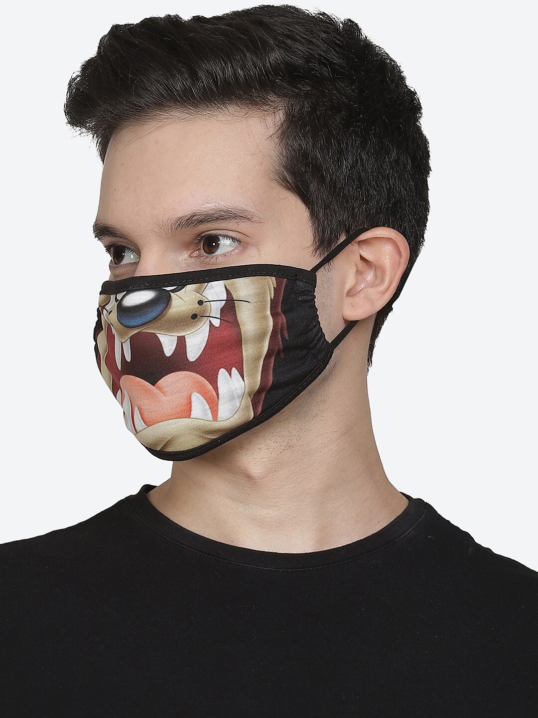 

Free Author Men Black & Beige Looney Tunes Printed 3-Ply Reusable Cloth Mask