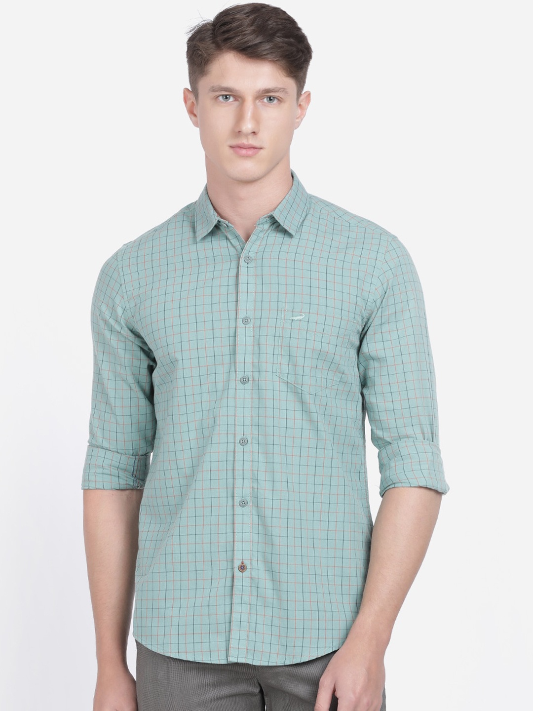 

Crocodile Men Sea Green & Red Slim Fit Checked Casual Shirt
