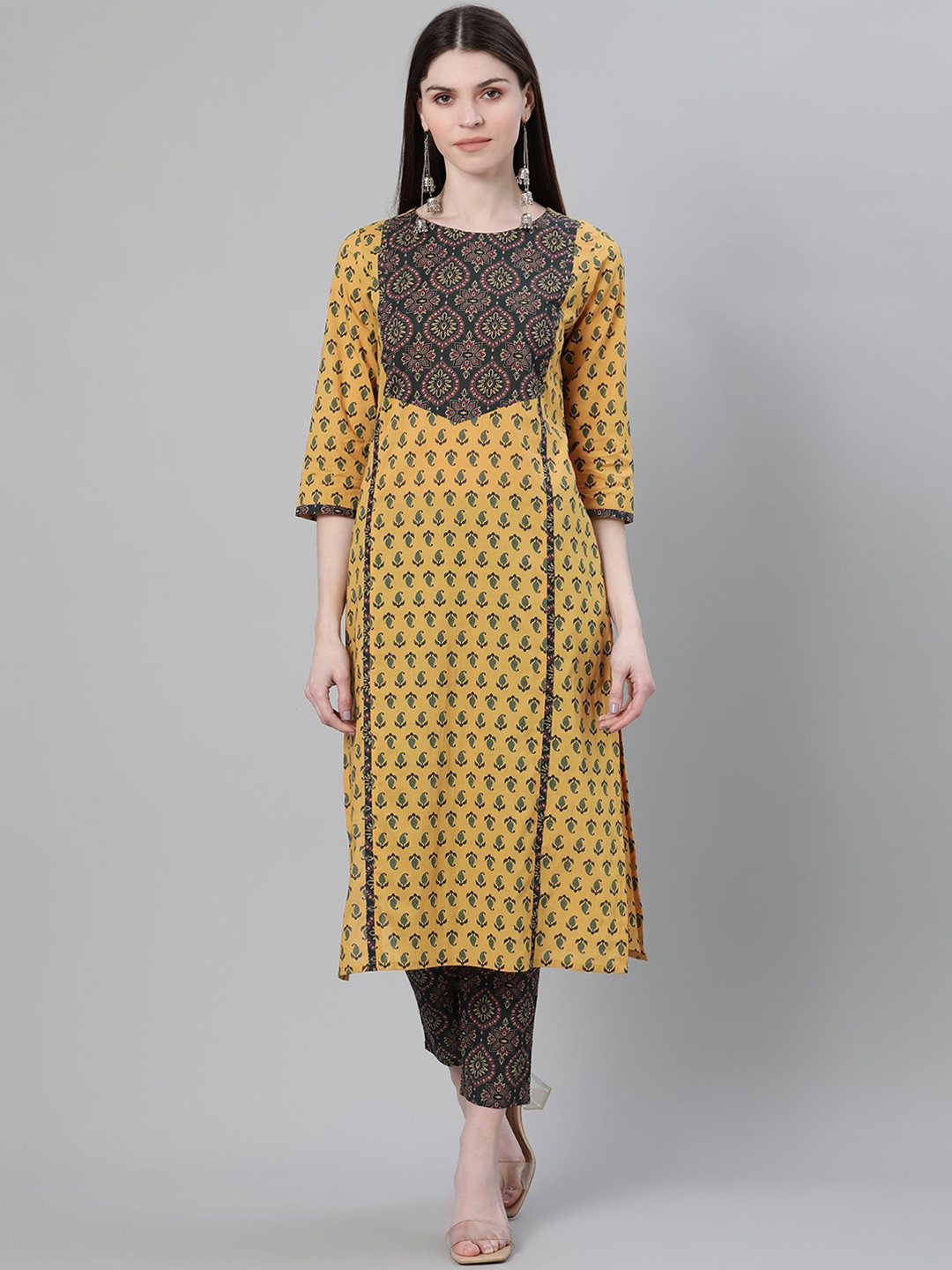 

ZIYAA Women Mustard Yellow Yoke Design Straight Kurta