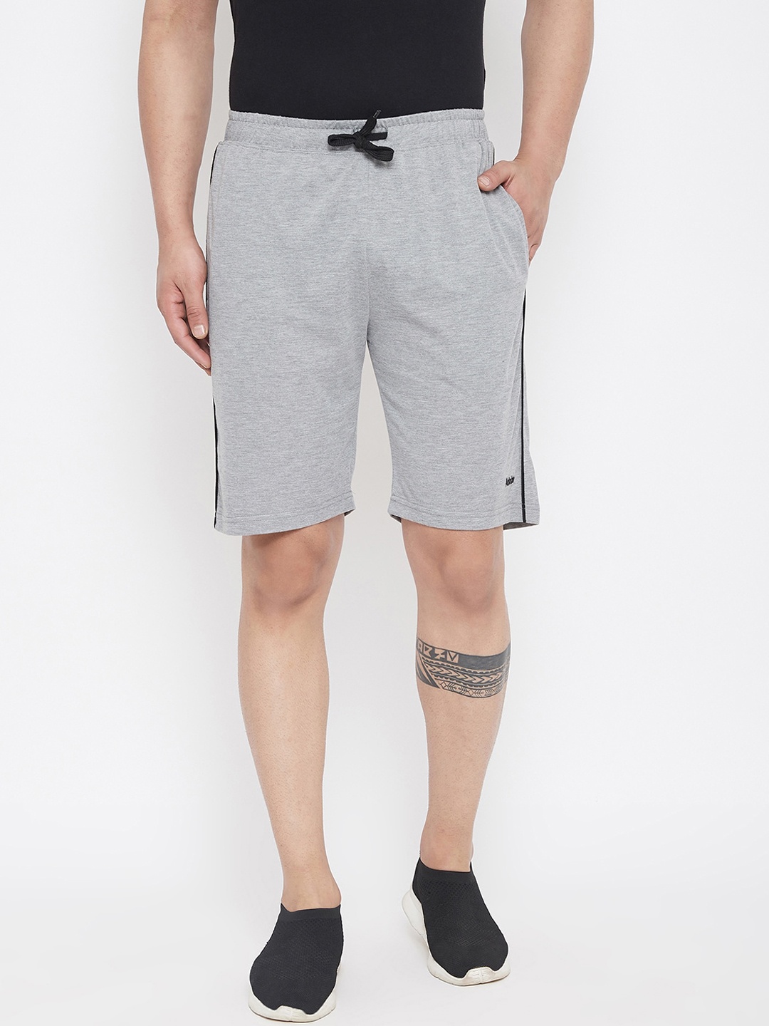 

Adobe Men Grey Solid Regular Fit Sports Shorts
