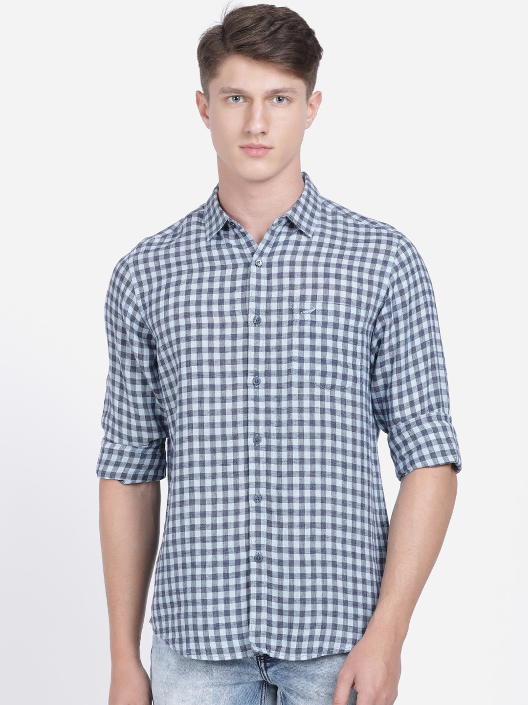 

Crocodile Men Blue & White Regular Fit Checked Casual Shirt