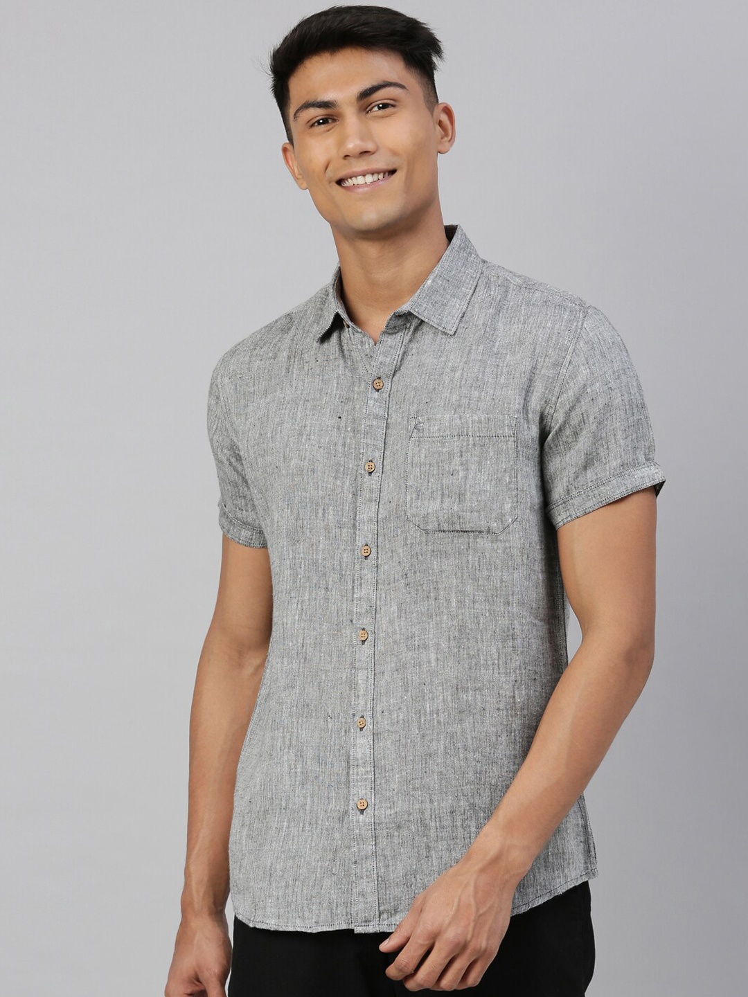 

Ecentric Men Black Slim Fit Eco-Friendly Hemp Casual Sustainable Shirt