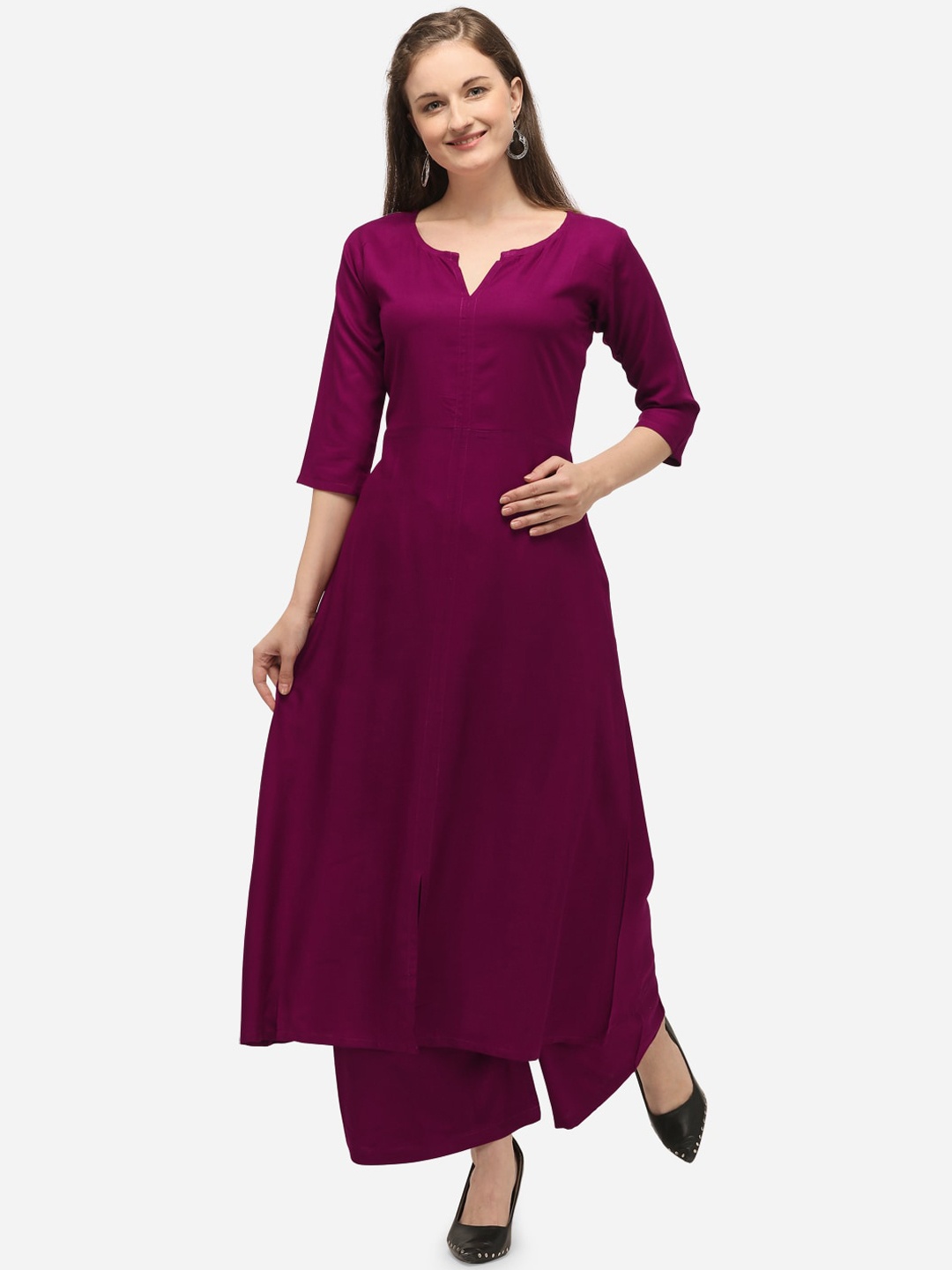 

Florence Women Magenta Solid Kurta with Palazzos