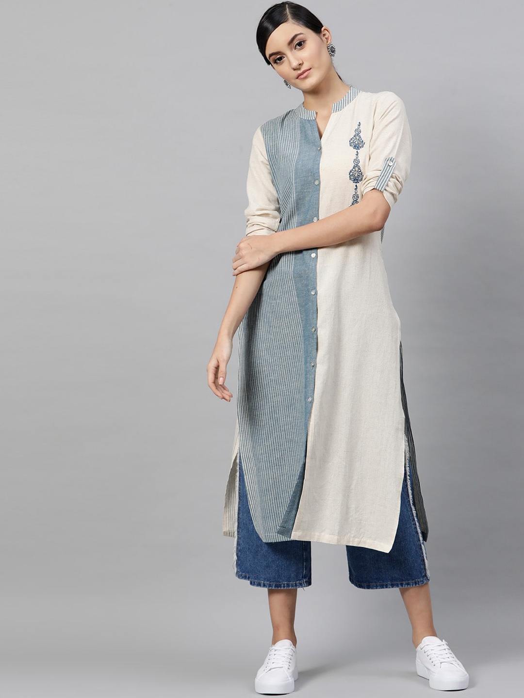 

STREET 9 Women Blue &Cream Colourblocked Kurta