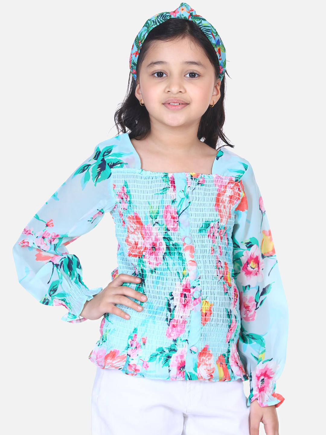 

LilPicks Girls Blue Floral Printed Puff Sleeves Georgette Top
