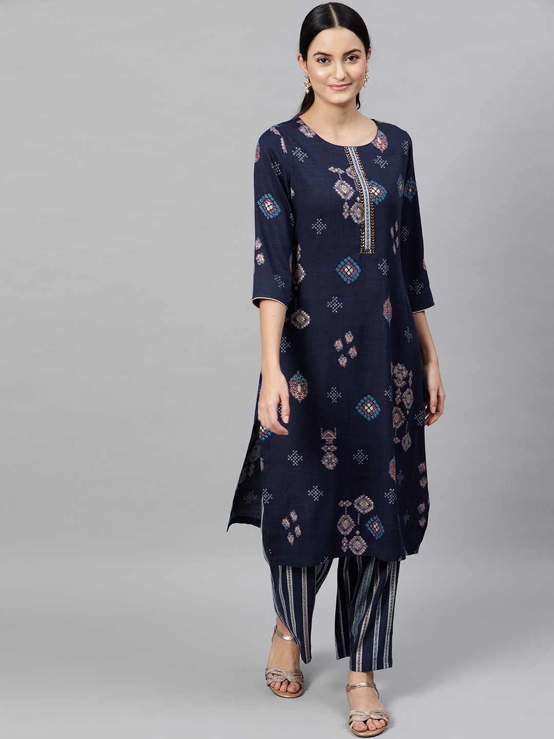 

STREET 9 Women Navy Blue Printed Kurta with Trousers