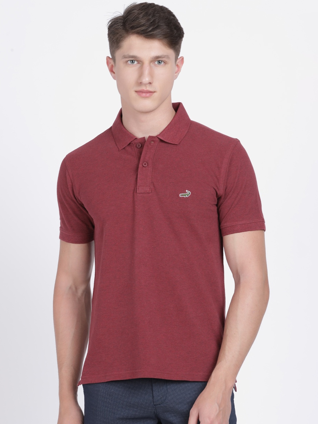 

Crocodile Men Maroon Solid Polo Collar T-shirt