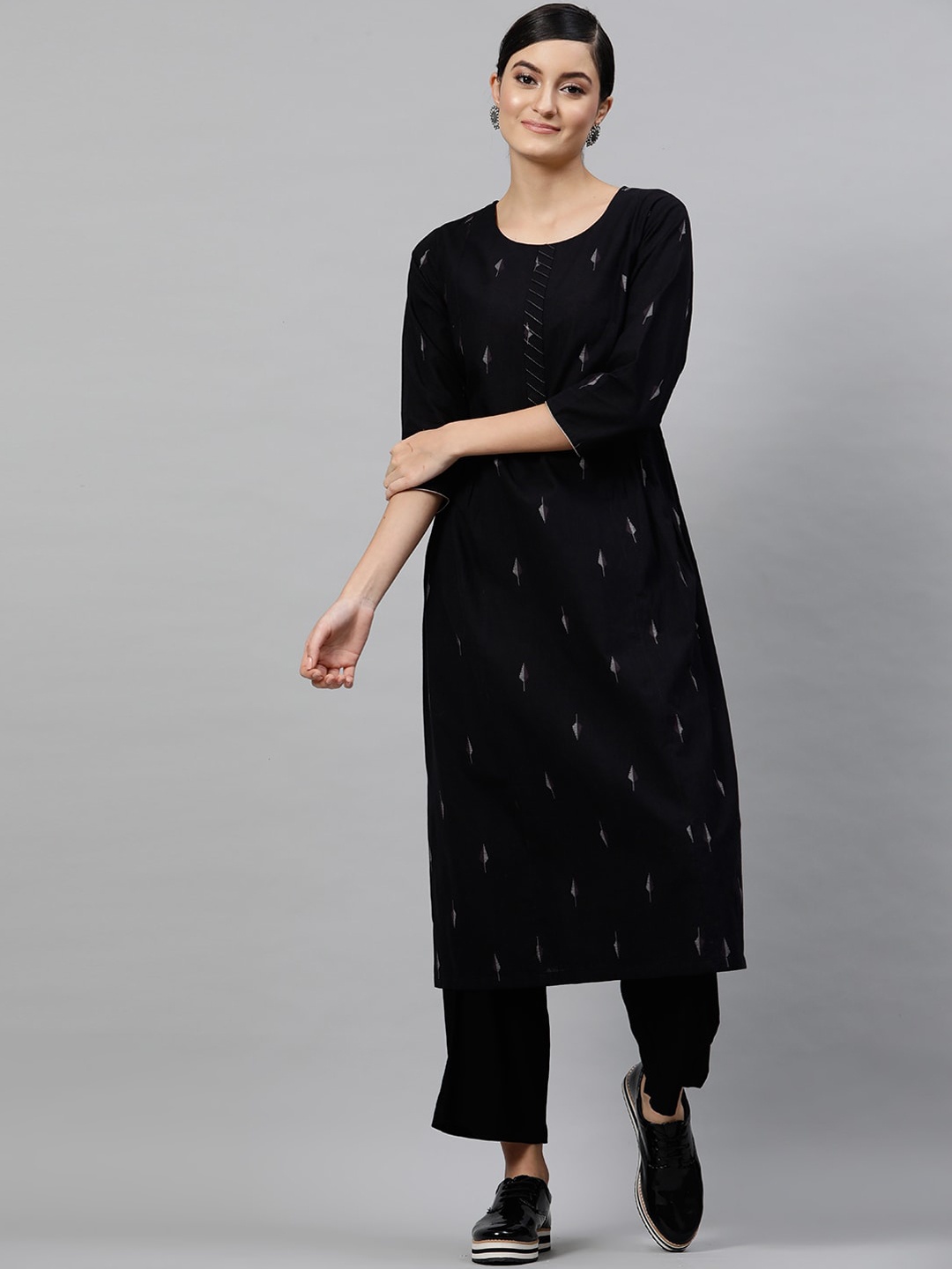 

STREET 9 Women Black Geometric Printed Kurta