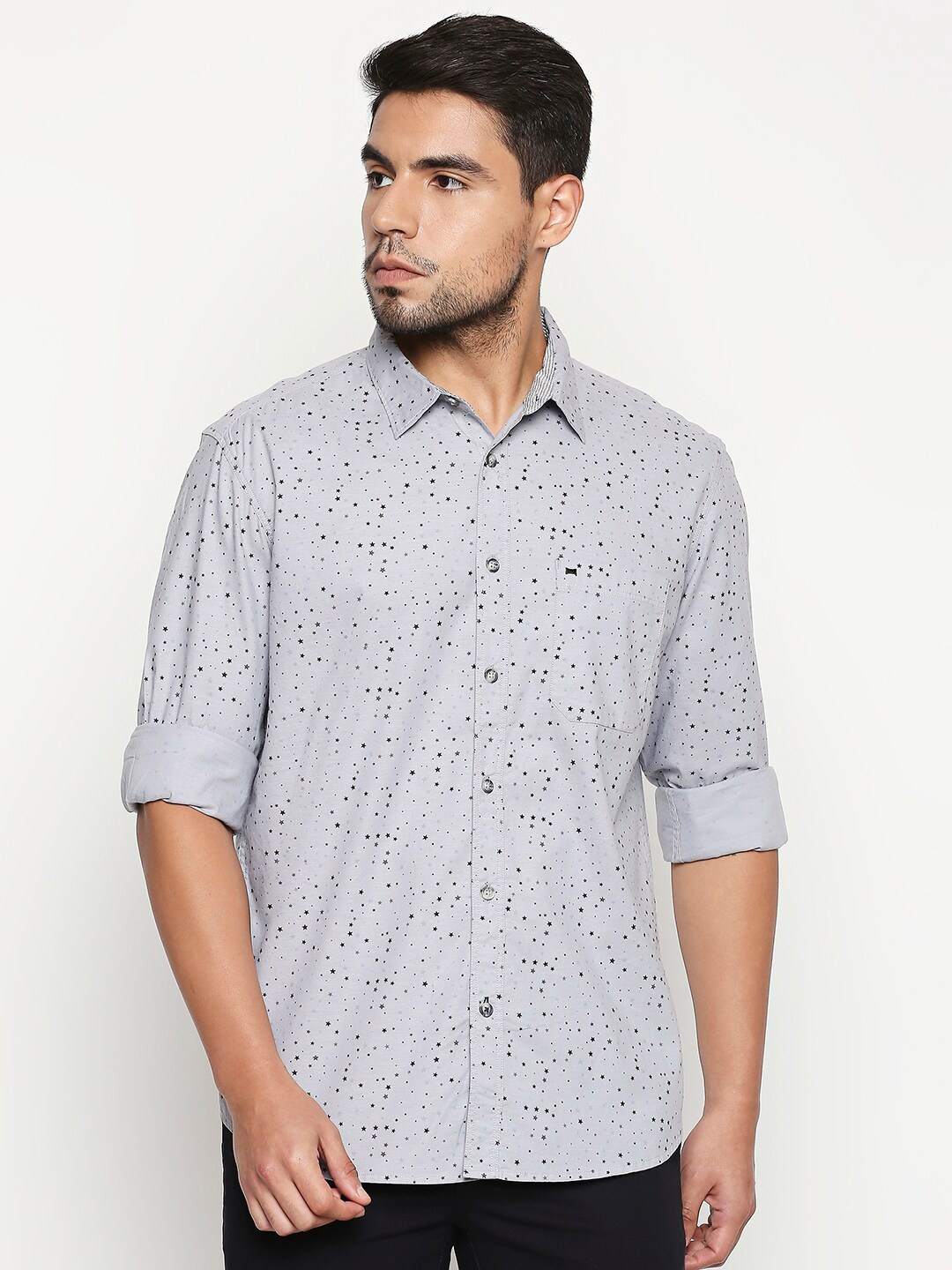

Basics Men Grey Slim Fit Printed Casual Shirt
