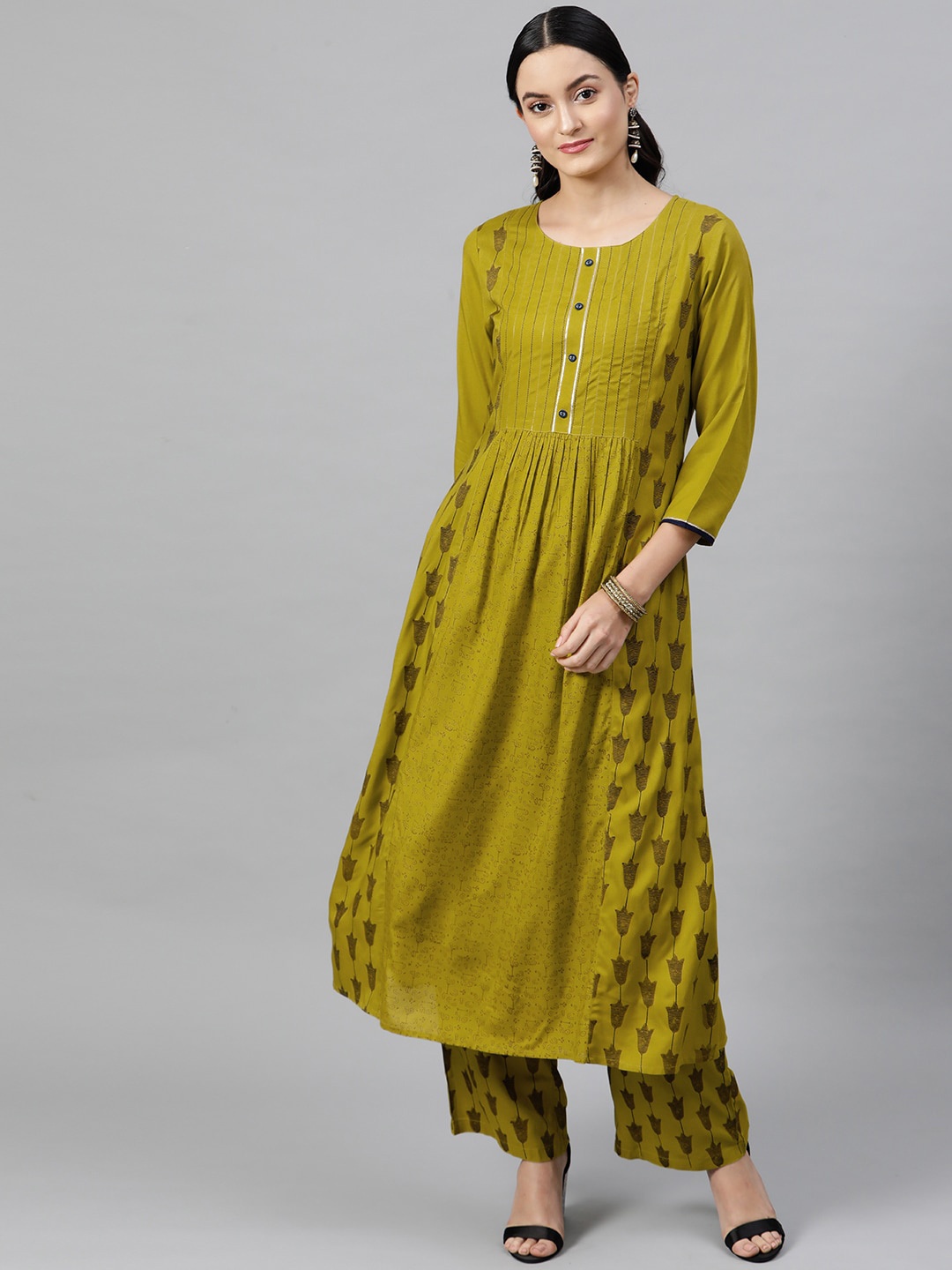 

STREET 9 Women Green & Brown Printed Kurta with Palazzos