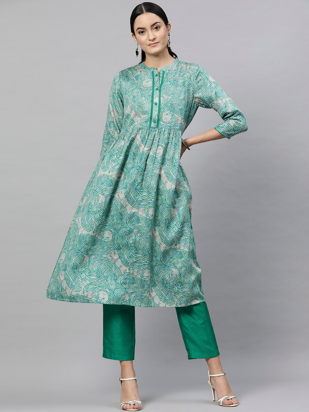 

STREET 9 Women Green Printed Kurta with Trousers