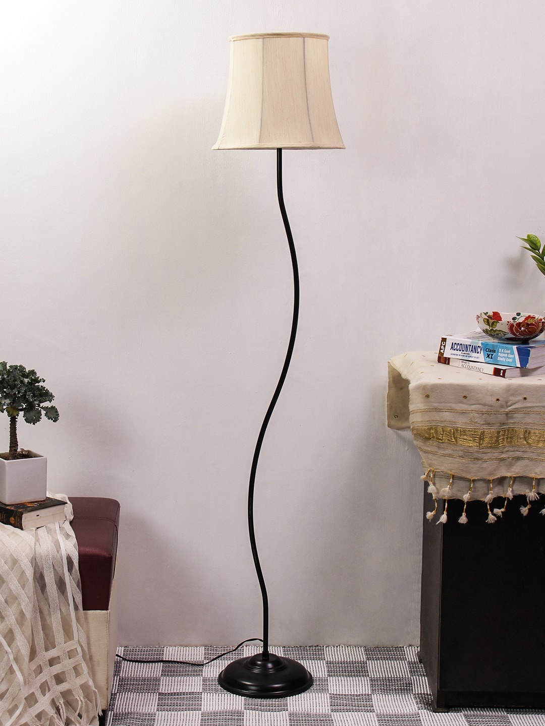

Devansh Cream-Coloured Solid Contemporary Club Lamp