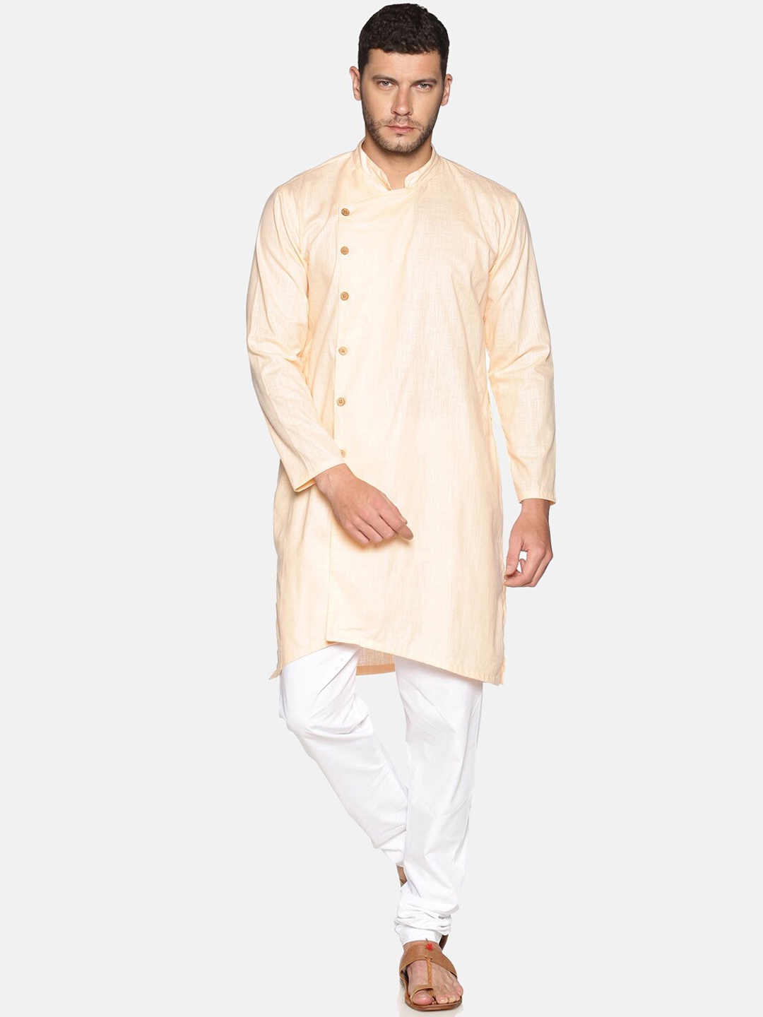 

Sethukrishna Men Orange Solid Straight Kurta