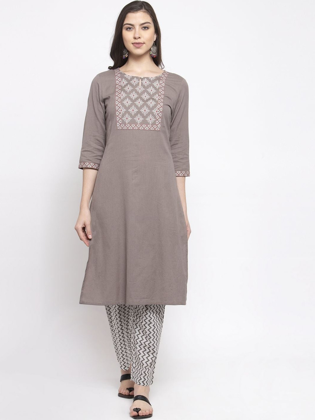 

The Kurta Express Women Grey Yoke Design Kurta with Salwar