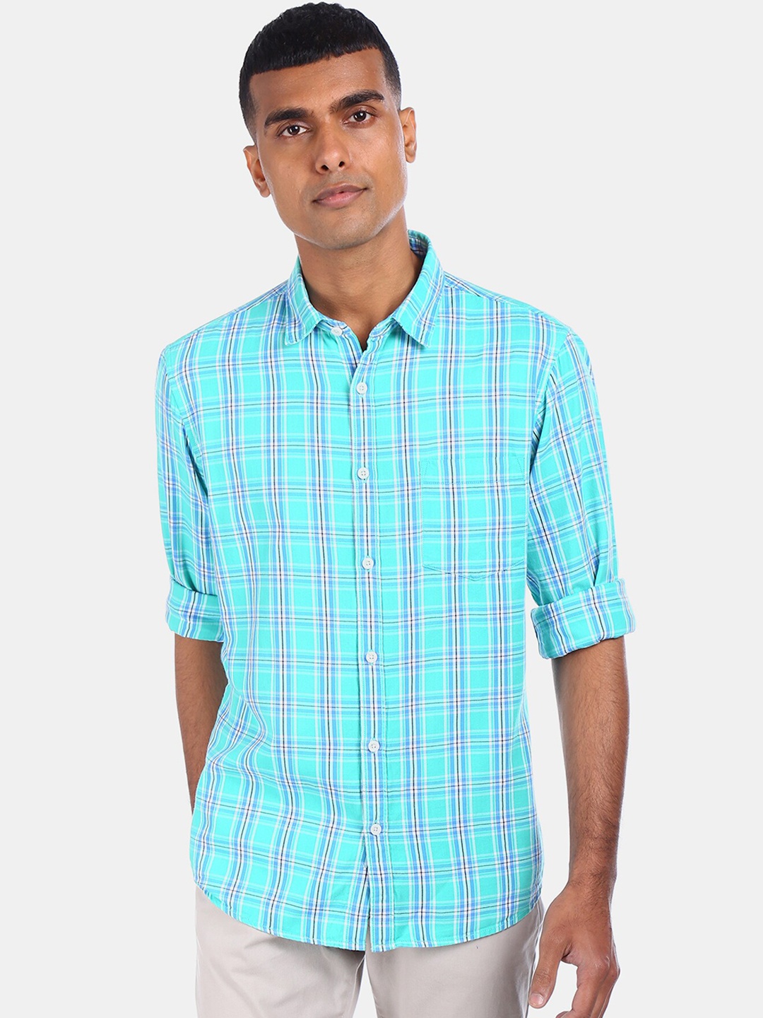 

Ruggers Men Turquoise Blue Regular Fit Checked Casual Shirt