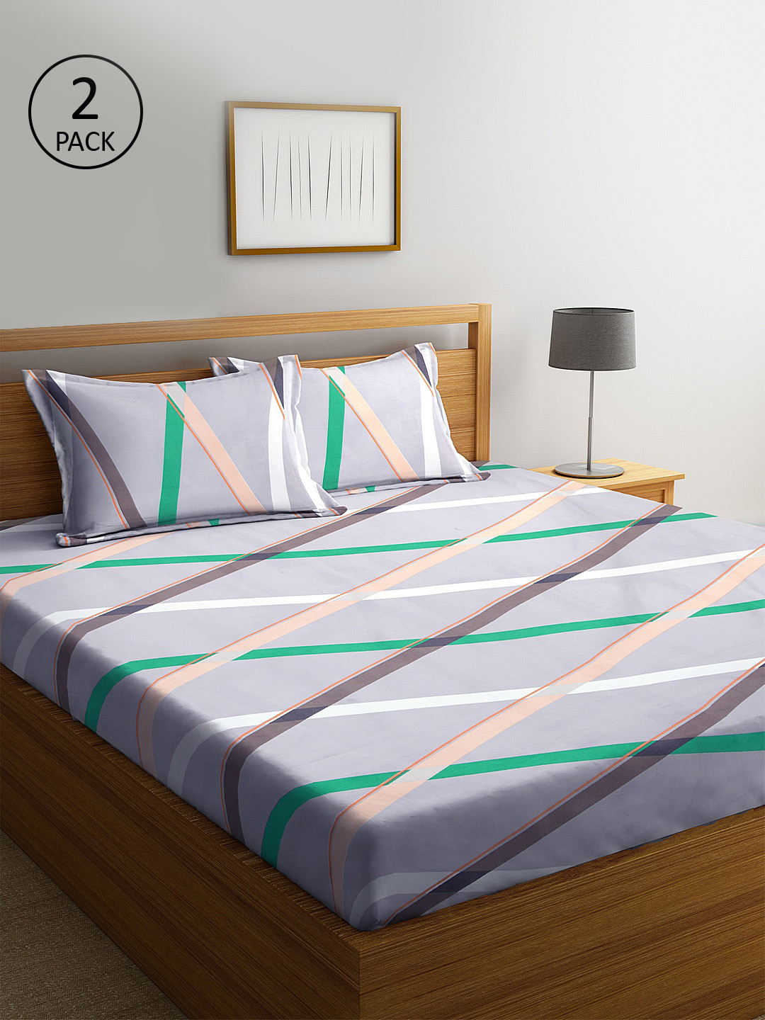 

KLOTTHE Grey Geometric 210 TC Cotton 2 King Bedsheet with 4 Pillow Covers