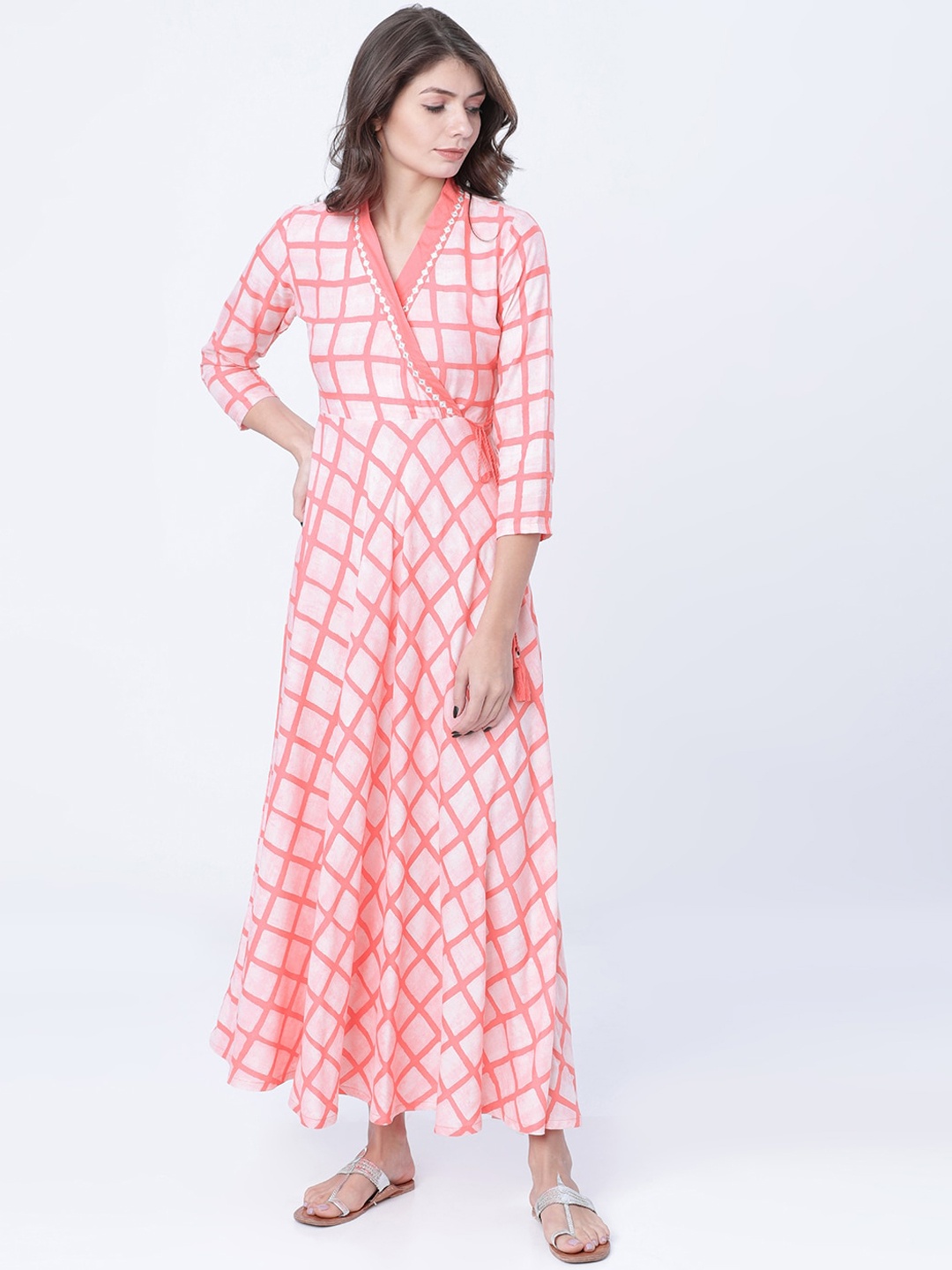 

Vishudh Women Cream and Pink Checked Maxi Dress