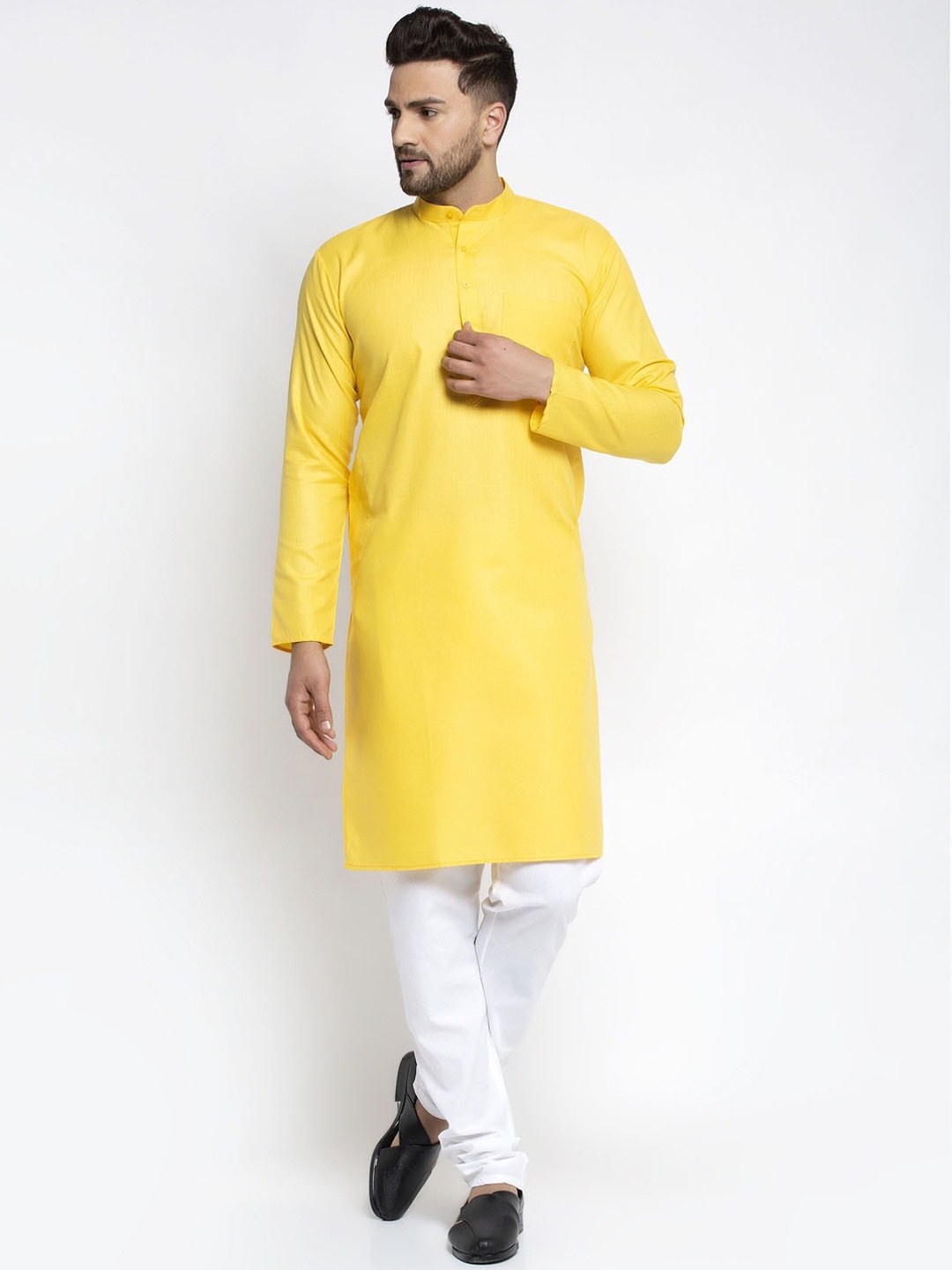 Jompers Men Yellow & White Solid Kurta with Churidar