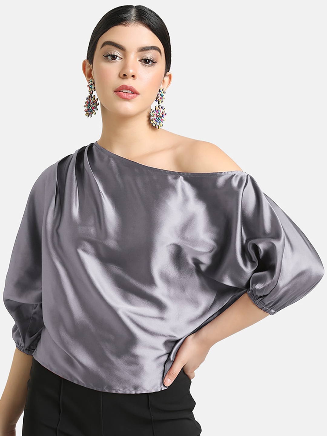 

Kazo Women Grey Solid Top