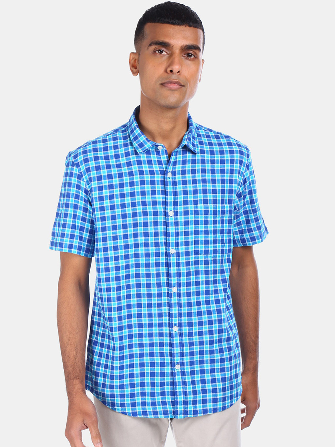 

Ruggers Men Blue & White Regular Fit Checked Cotton Casual Shirt