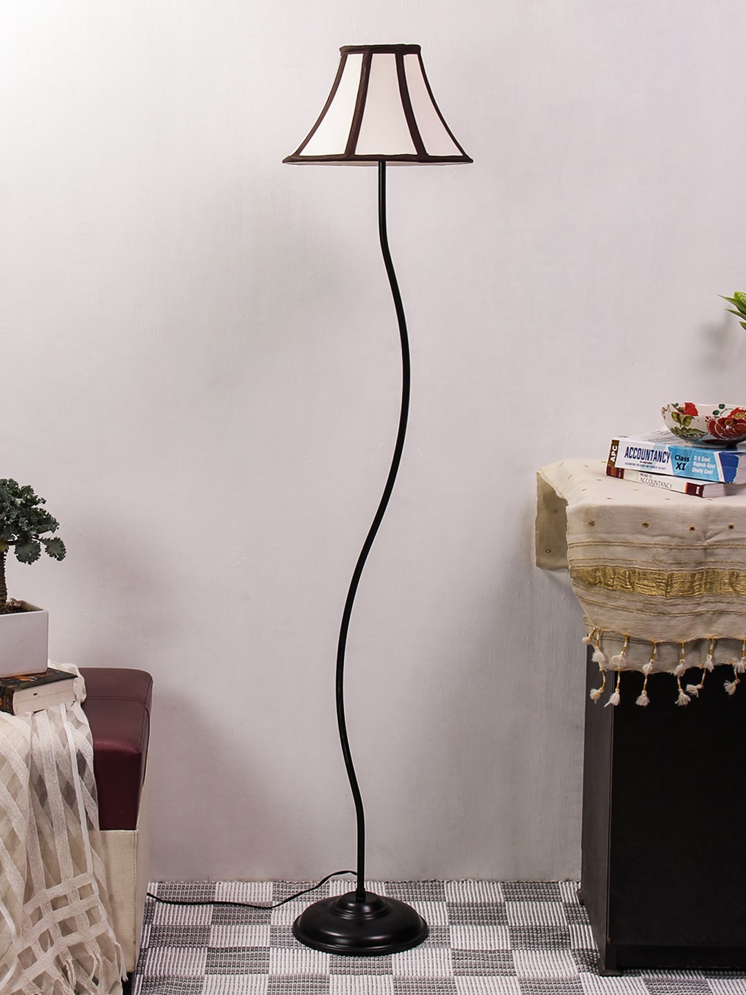 

Devansh Off-White & Black Solid Contemporary Club Lamp