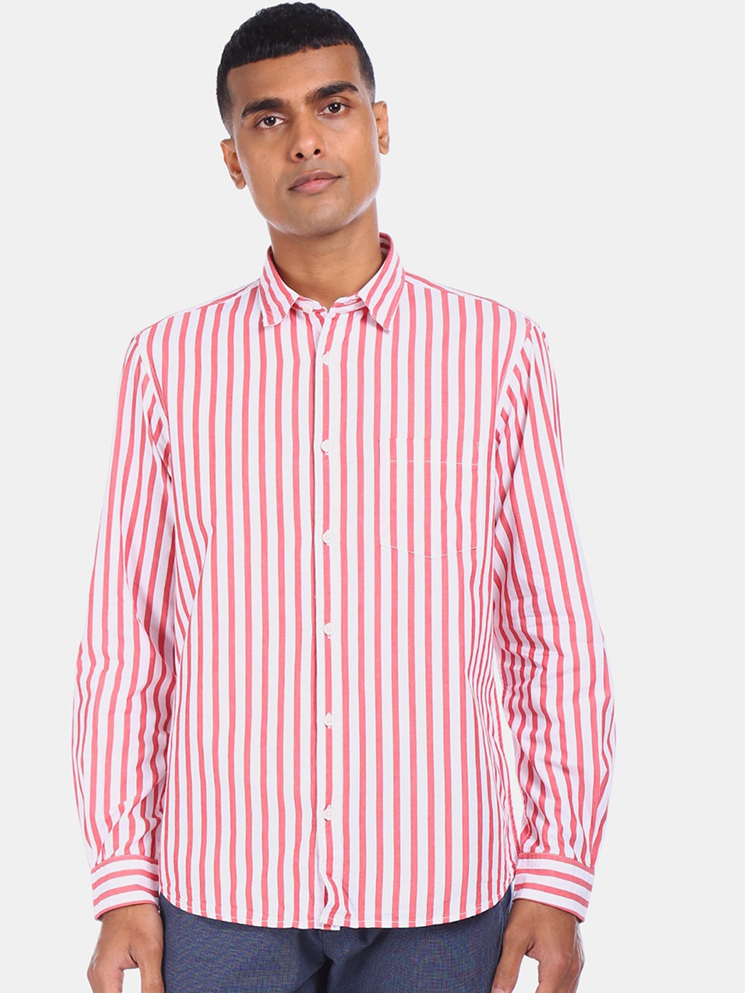 

Ruggers Men Red & White Regular Fit Striped Casual Shirt