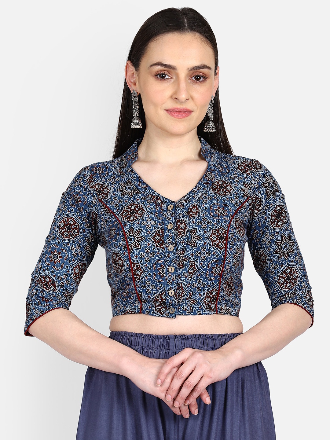 

THE WEAVE TRAVELLER Women Blue & Maroon Printed Ajrakh Sustainable Saree Blouse