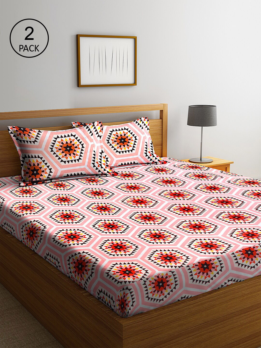 

KLOTTHE Pink & Orange Geometric 210 TC Cotton 2 Double Bedsheet with 4 Pillow Covers
