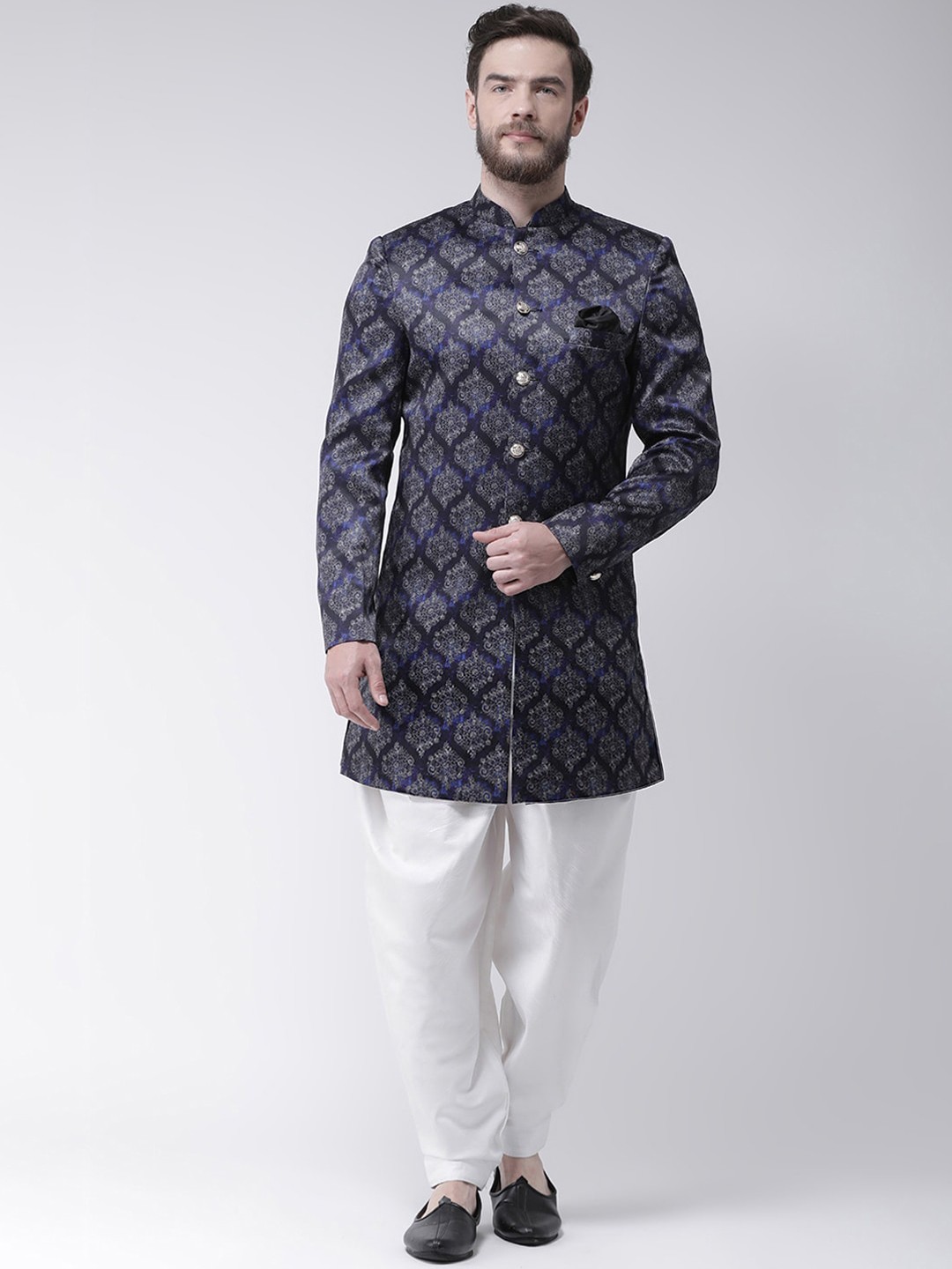 

Hangup Men Navy Blue & White Printed Sherwani Set