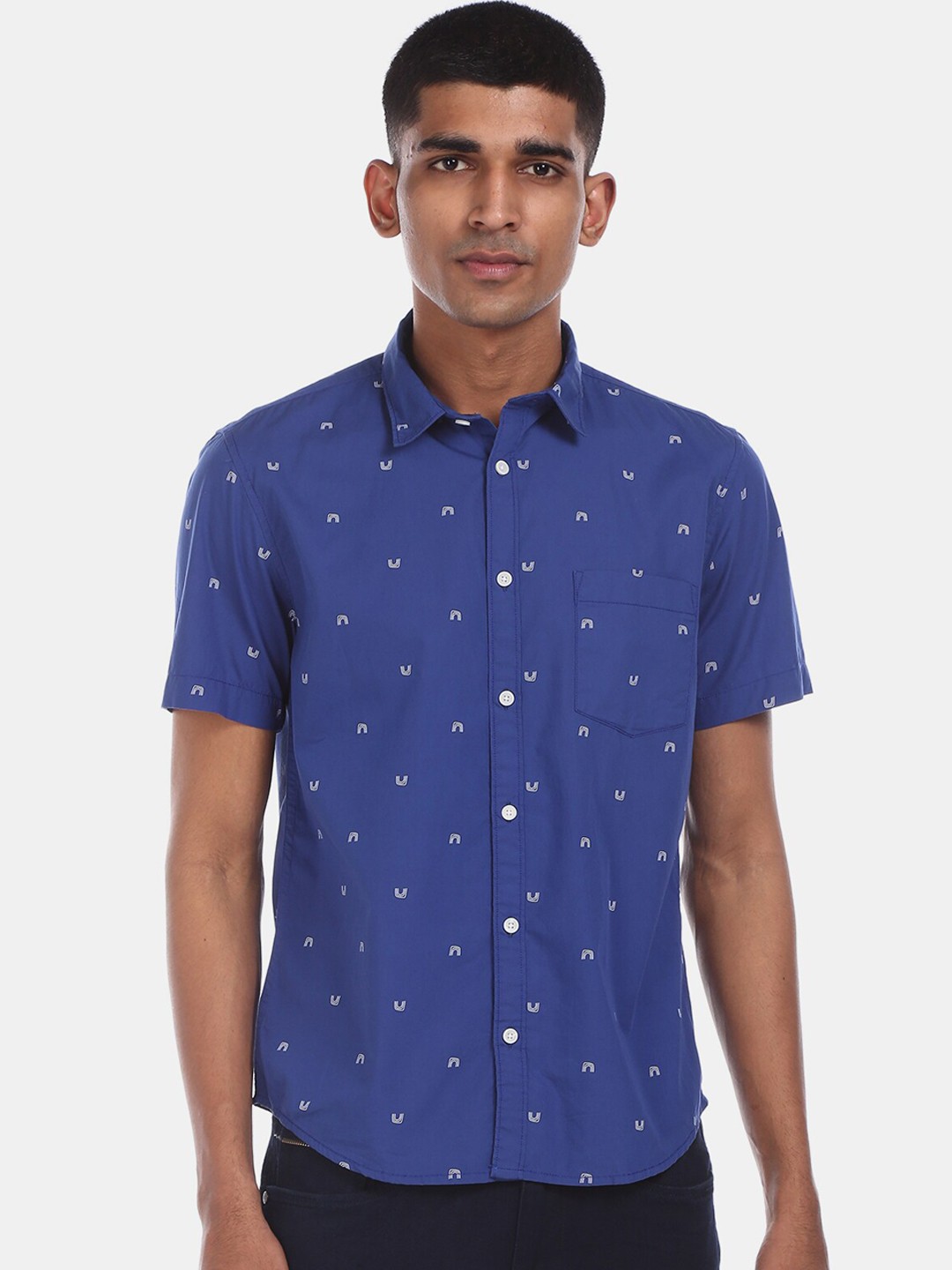 

Ruggers Men Navy Blue & White Regular Fit Printed Casual Shirt