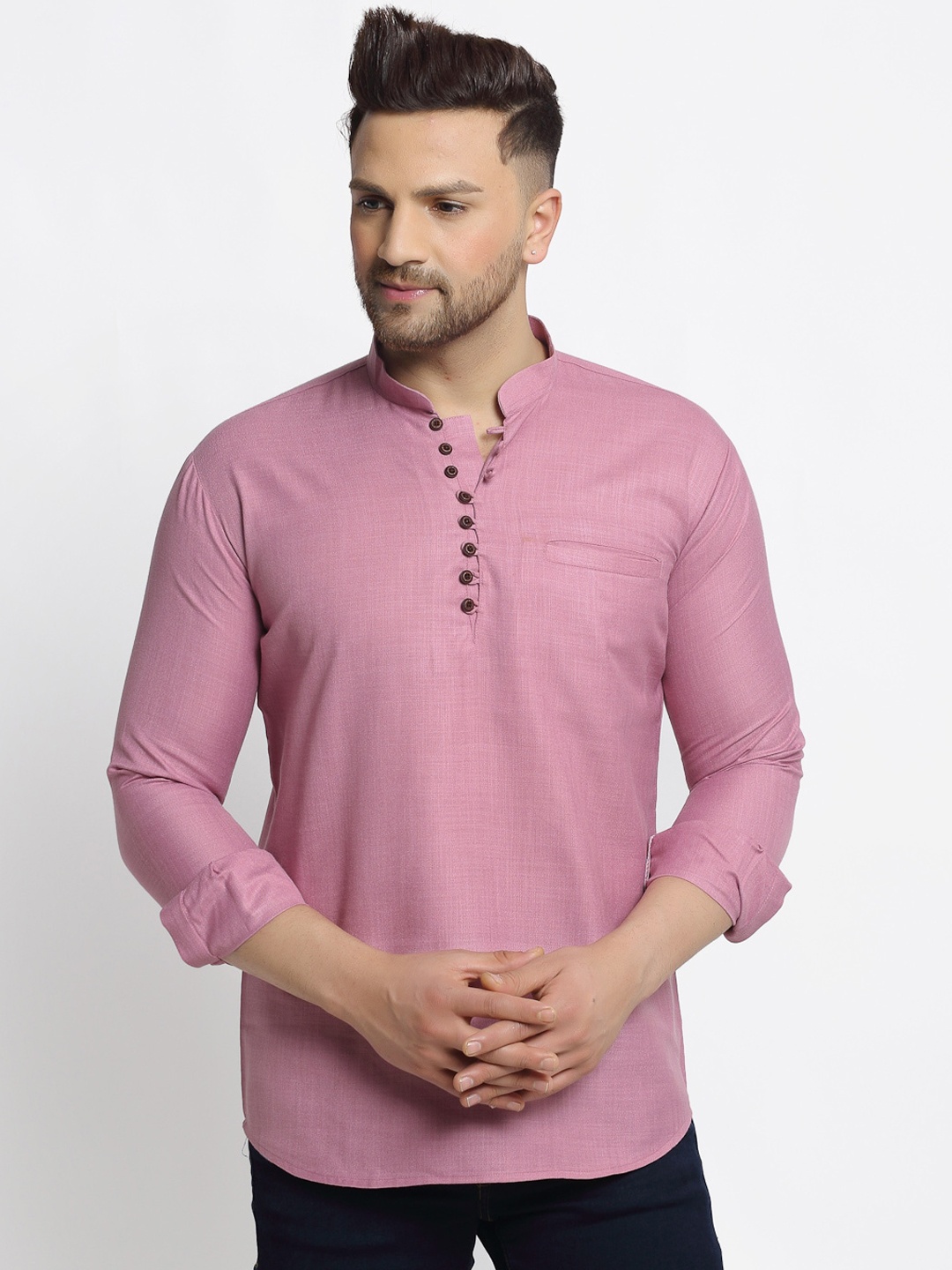 

Jompers Men Magenta Solid Straight Kurta