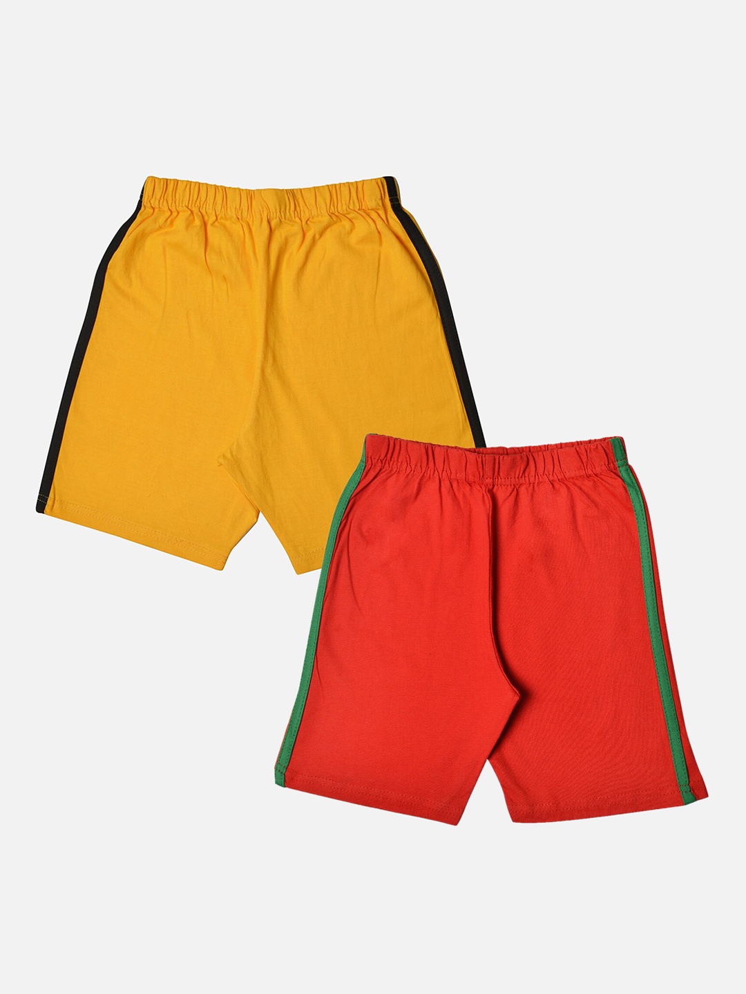 

TINY HUG Boys Pack Of 2 Solid Regular Fit Regular Shorts, Red